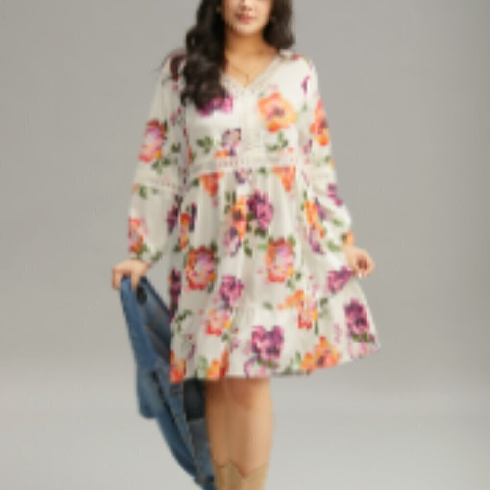 BloomChic -Ivory Lantern Sleeve Dress - Size 14/16 - Picture 9 of 9